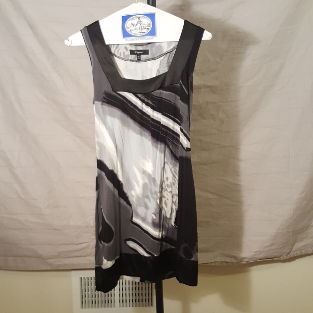 Express Black/grey/white Jupiter dress